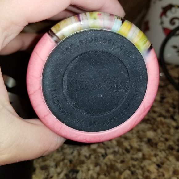 Yeti Water Rambler, Studio Oh! Flask for Hot/Cold. - Picture 4 of 5